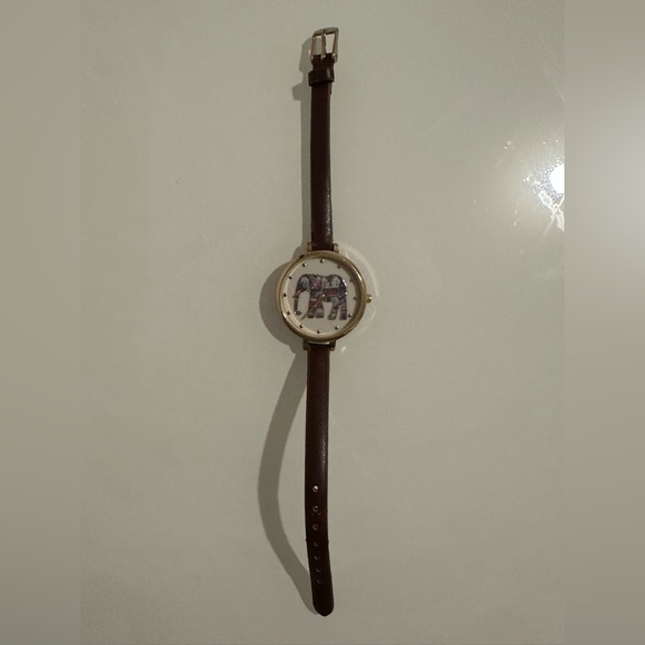 Elephant Watch - Picture 3 of 3